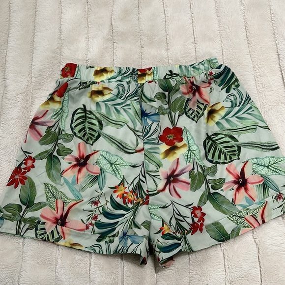 Floral Print Fake Drawstring Shorts- 8/10 - Picture 7 of 8